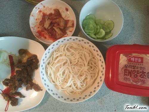 【韩式辣拌面】