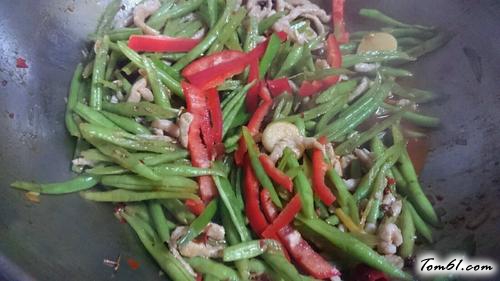 【豆角炒肉卤面】