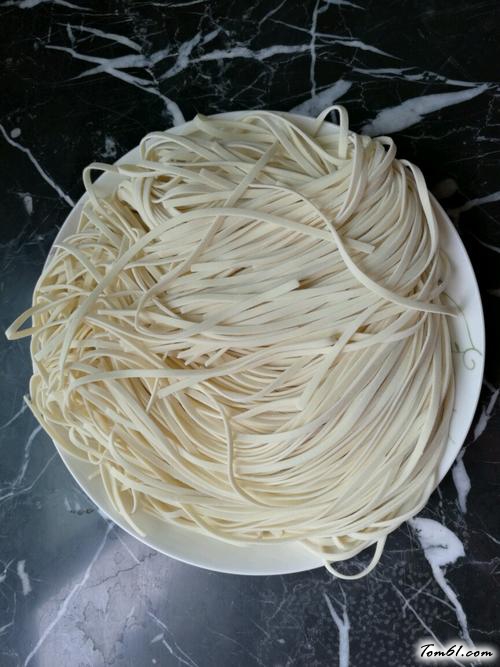 【豆角炒肉卤面】