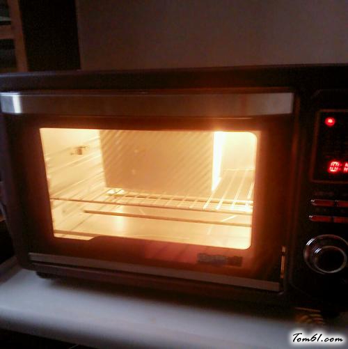 【豆沙辫子吐司】