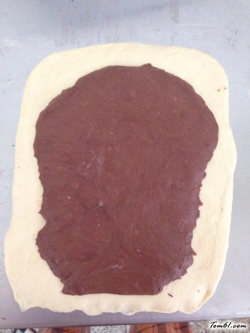 【可可双色土司】