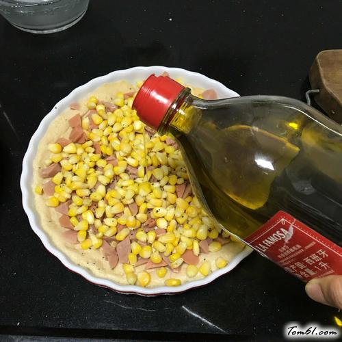 【玉米火腿肠批萨】