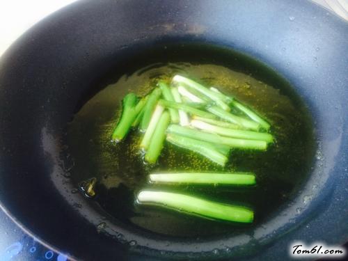 【老北京葱油面】