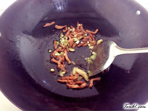 【卷心菜炒螺旋面】