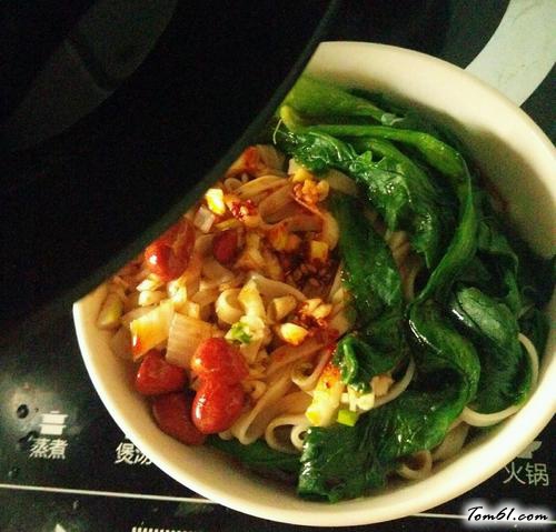 【酸辣拌面】