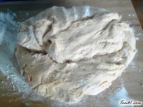 【圣女果水果披萨】