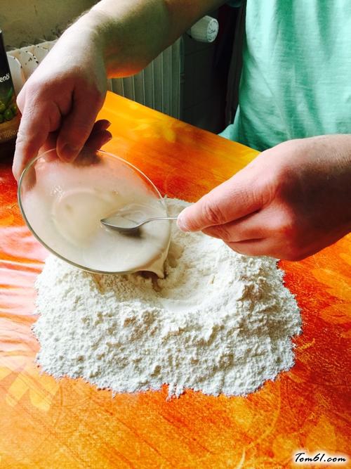 【德式脆皮披萨】