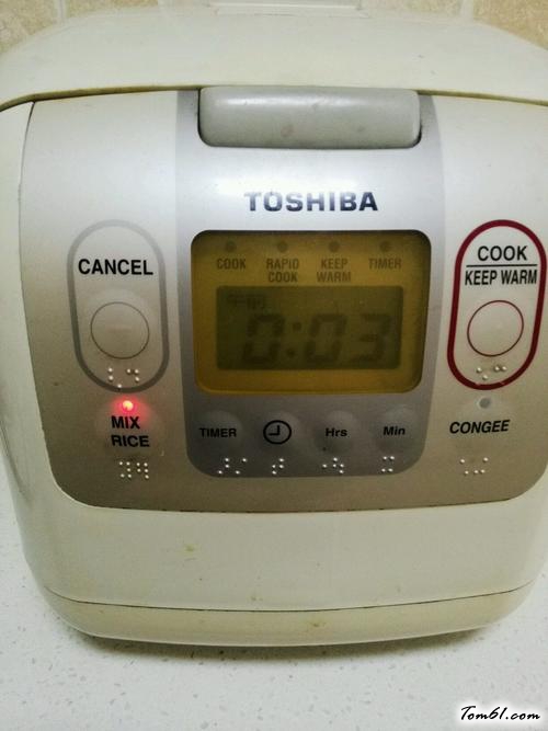 【四川腊肠香菇焖饭】