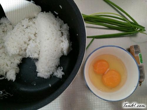 【火腿蛋炒饭】