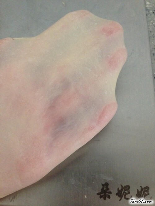 【可可双色土司】