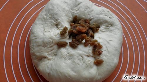 【全麦葡萄干面包】