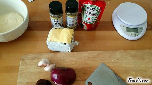 【薄底火腿披萨】