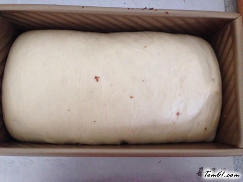 【可可双色土司】