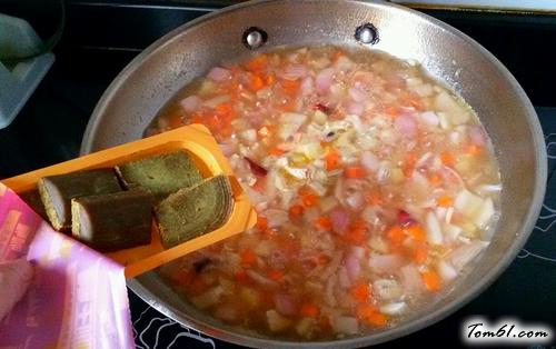 【花样鸡肉咖喱饭】