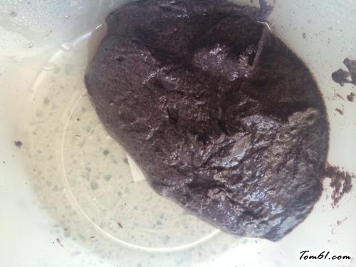 【黑米发面馒头】