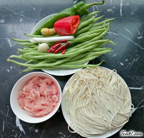 【豆角炒肉卤面】