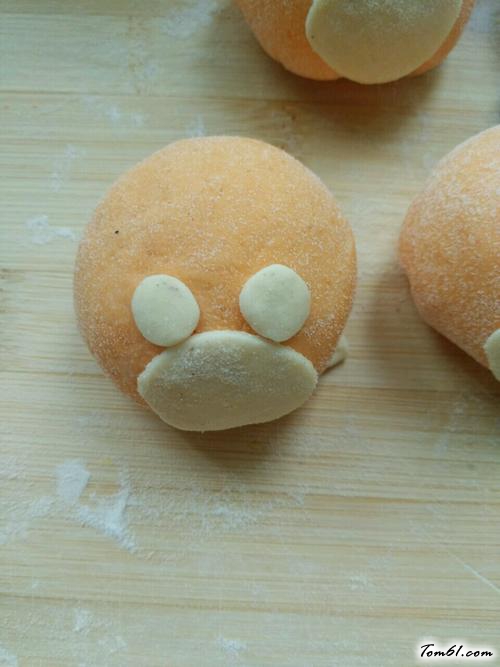 【卡通小鸟包子】