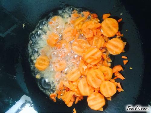 【孜然蛋炒饭】