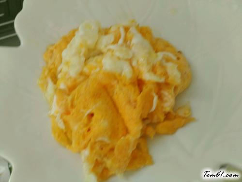 【胡萝卜青菜鸡蛋炒粉】