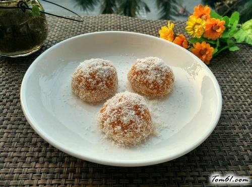 【椰香糯米糍粑】