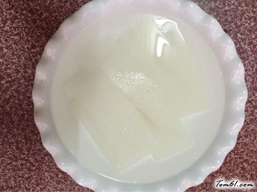 【白萝卜鸡肉卷】