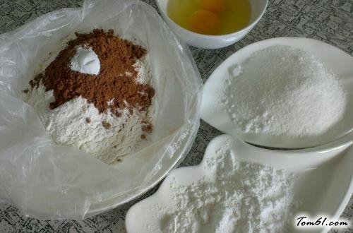 【裂纹巧克力曲奇】