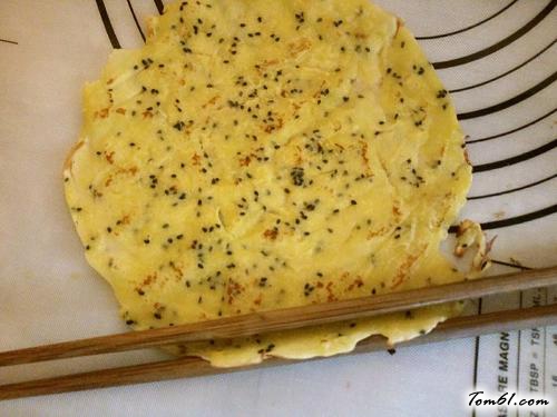 【黑芝麻蛋卷】