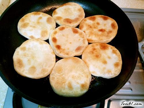 【萝卜馅肉饼】