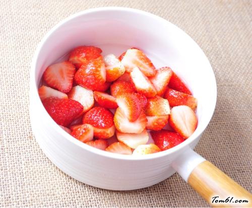 【自制草莓酱三明治】