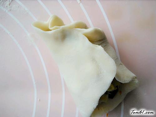 【韭菜鸡蛋水煎包】