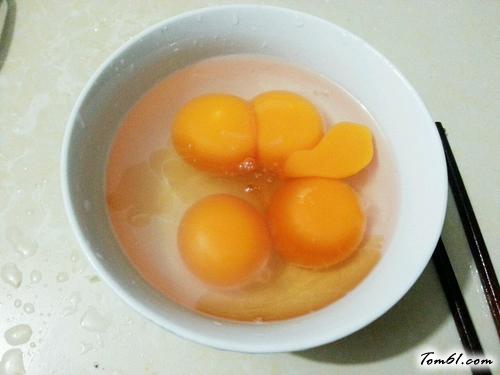 【鸭蛋芦笋卷】