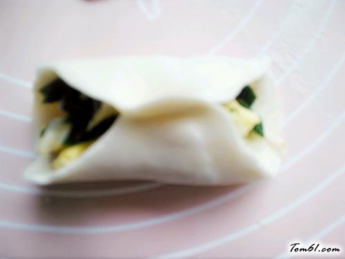 【韭菜鸡蛋水煎包】