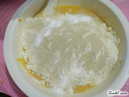 【圣女果南瓜发糕】