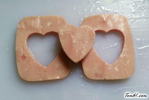 【爱心火腿蛋】