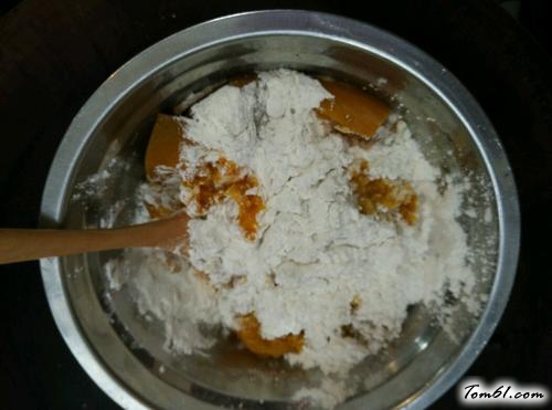 【椰香糯米糍粑】