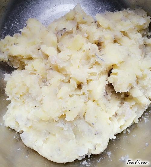 【土豆泥虾球】