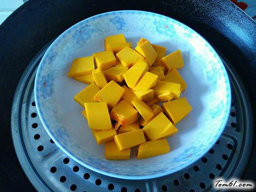 【南瓜豆沙芝麻饼】