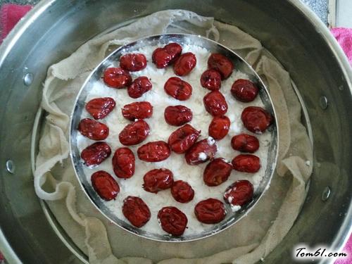 【糯米粉小枣切糕】