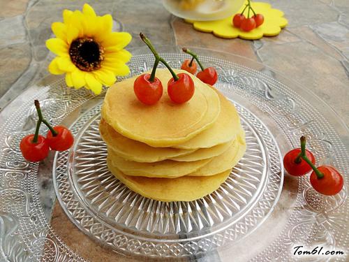 【牛奶鸡蛋玉米饼】