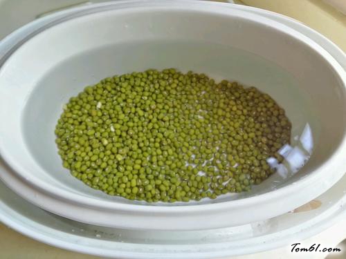 【绿豆冰沙球】