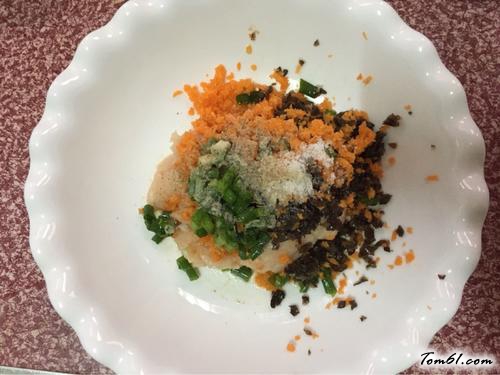 【白萝卜鸡肉卷】