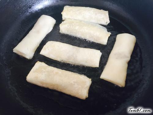 【白菜猪肉春卷】