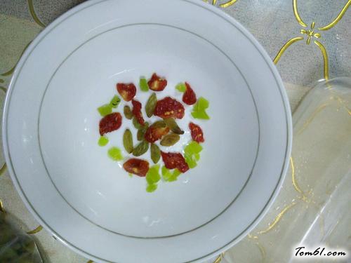 【圣女果南瓜发糕】