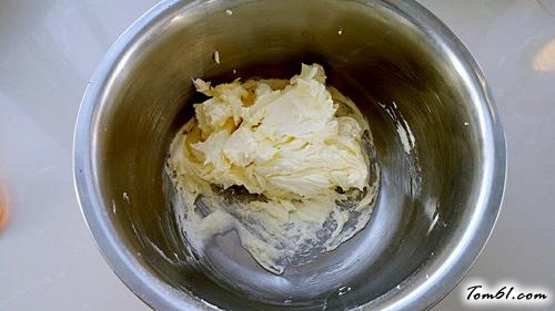 【蓝莓酱小饼干】