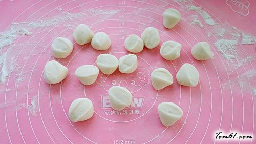 【开口烧麦——香菇胡萝卜鲜肉馅】