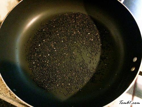 【黑芝麻蛋卷】