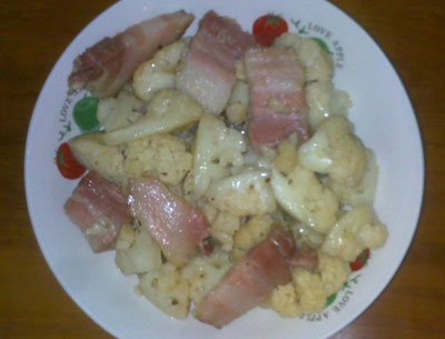 咸肉炒花菜的简单做法，咸肉炒花菜怎么做简