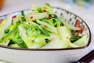 剁椒酱爆炒快菜，五毛钱成本、三分钟上桌