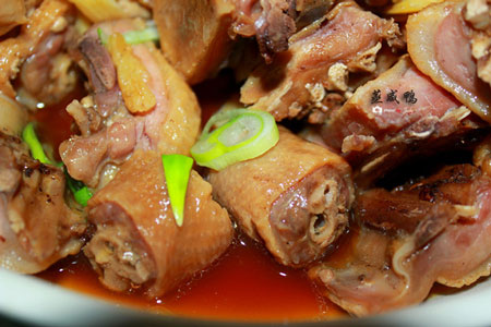 蒸咸鸭的做法，咸鸭最简单的吃法