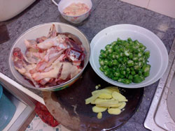 图解正宗但简单家常的湘西血鸭做法图片1 图解正宗但简单家常的湘西血鸭做法图片1